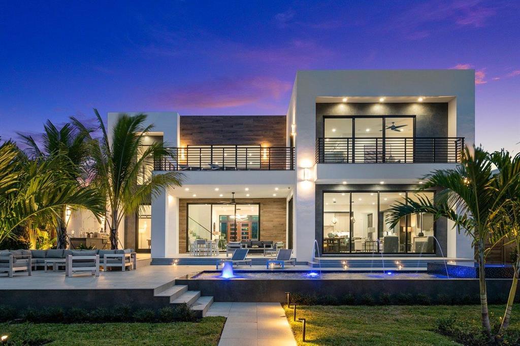 POINSETTIA GARDENS FIRST ADD - Residential