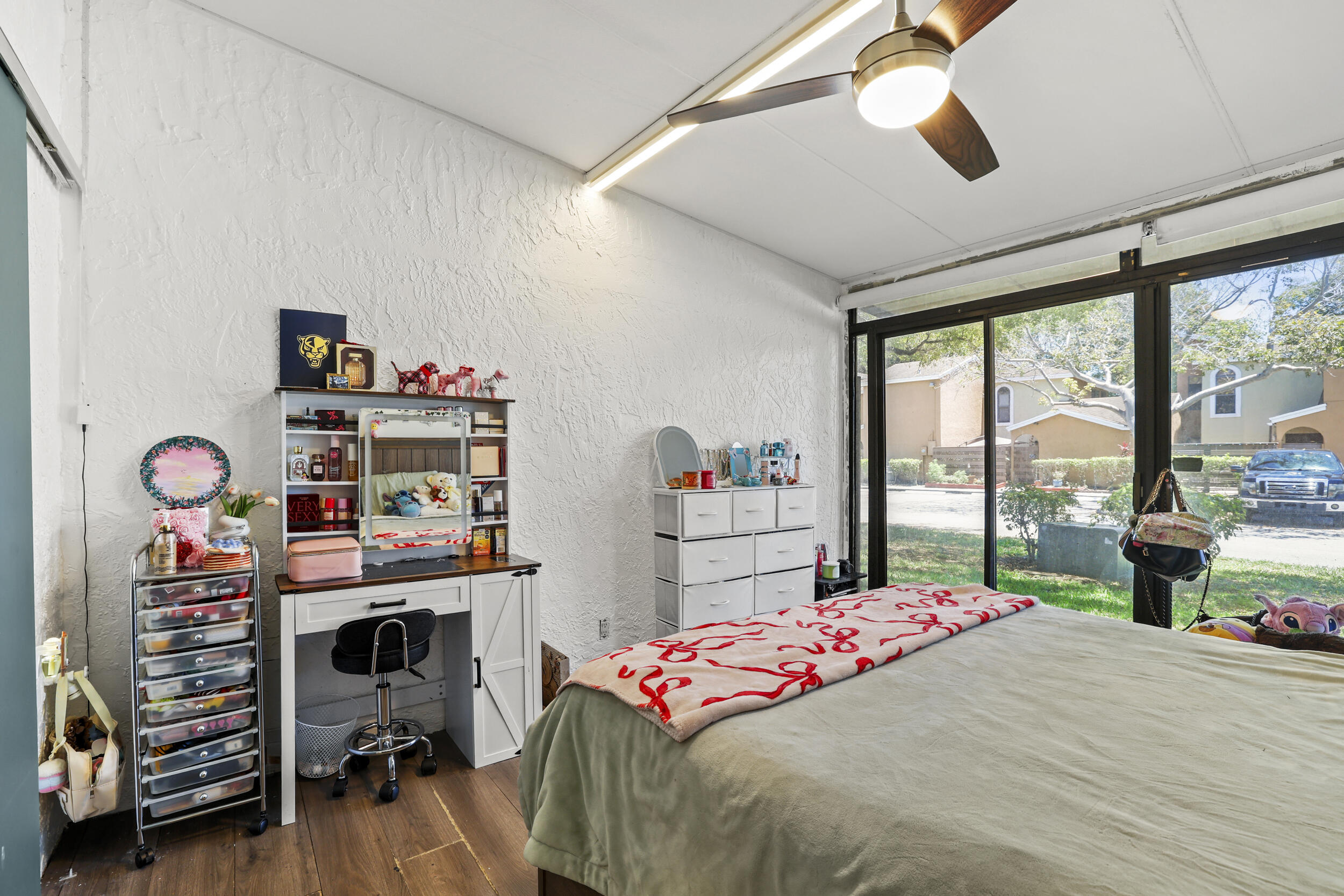 WOODMONT - Residential