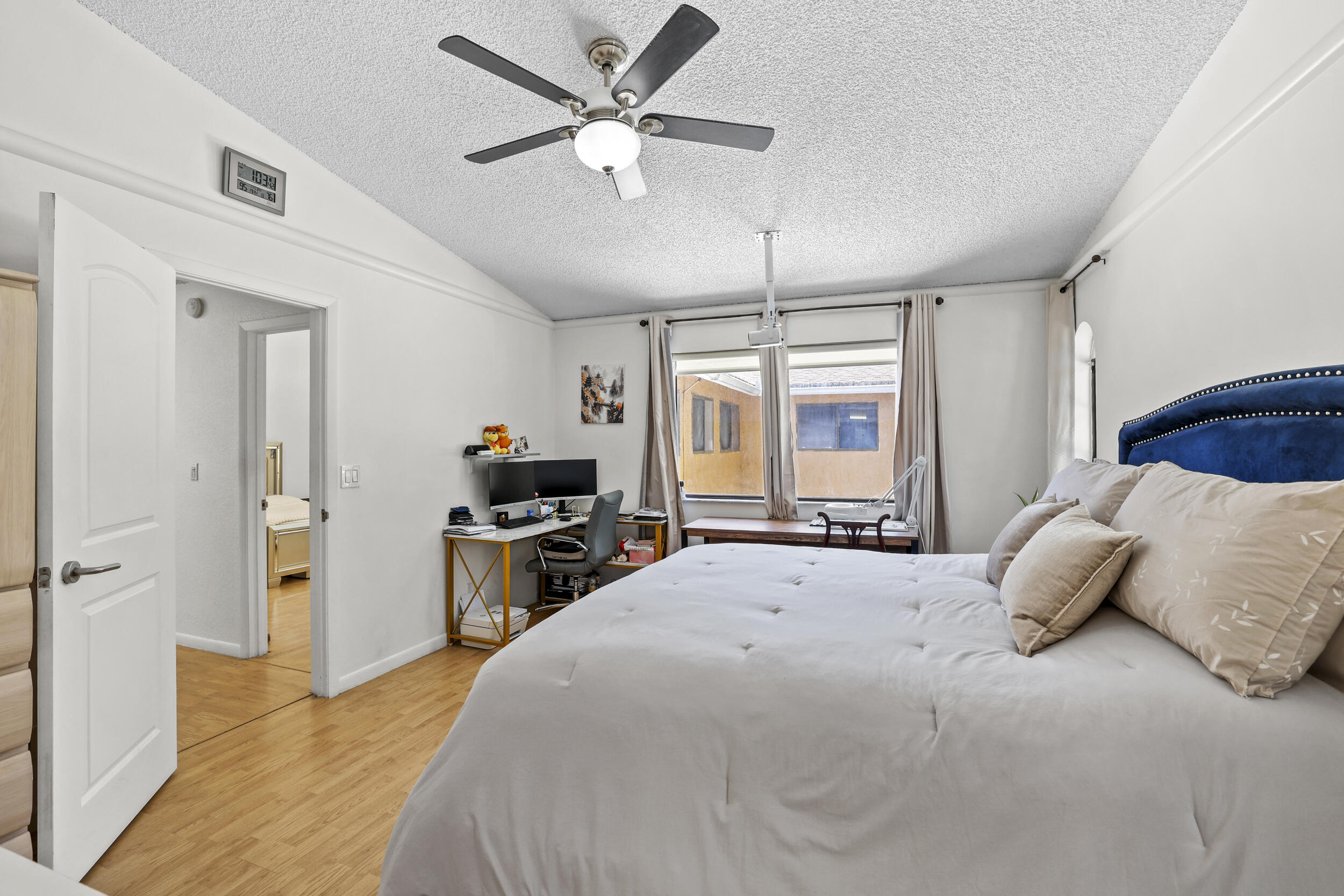 WOODMONT - Residential