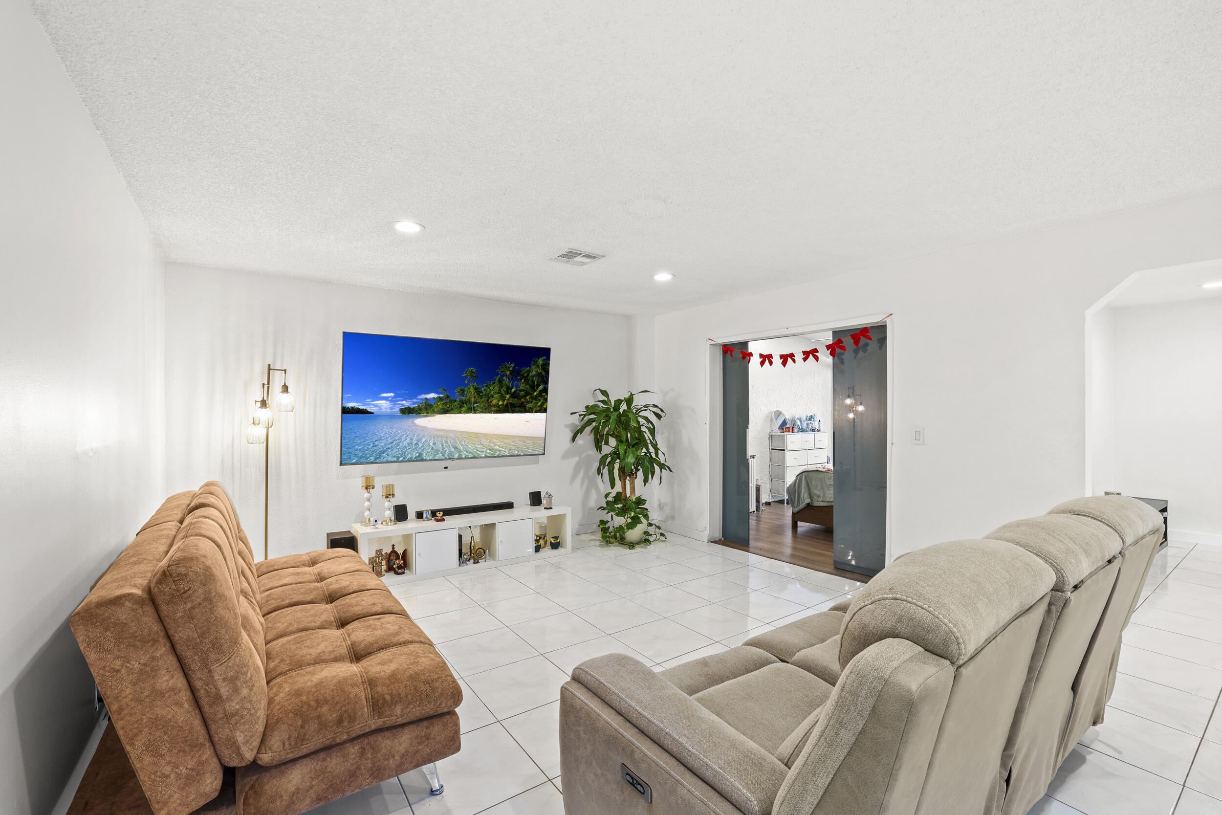 WOODMONT - Residential