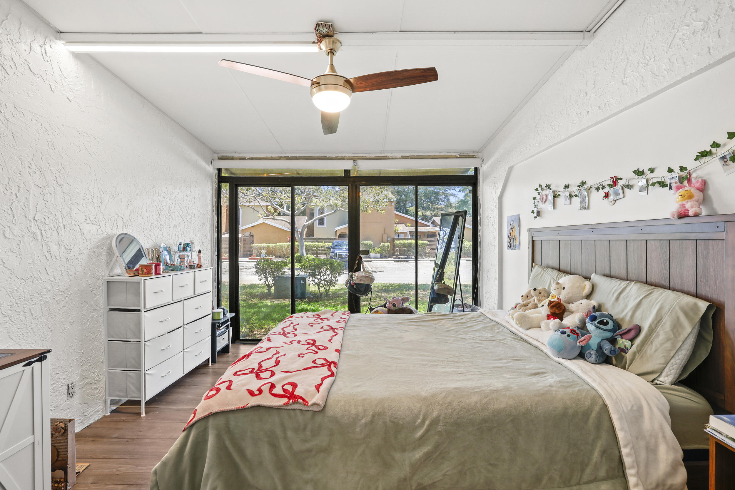 WOODMONT - Residential
