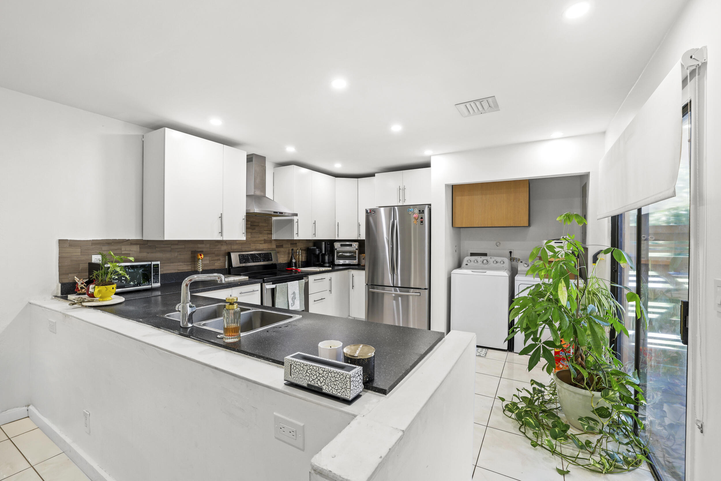 WOODMONT - Residential