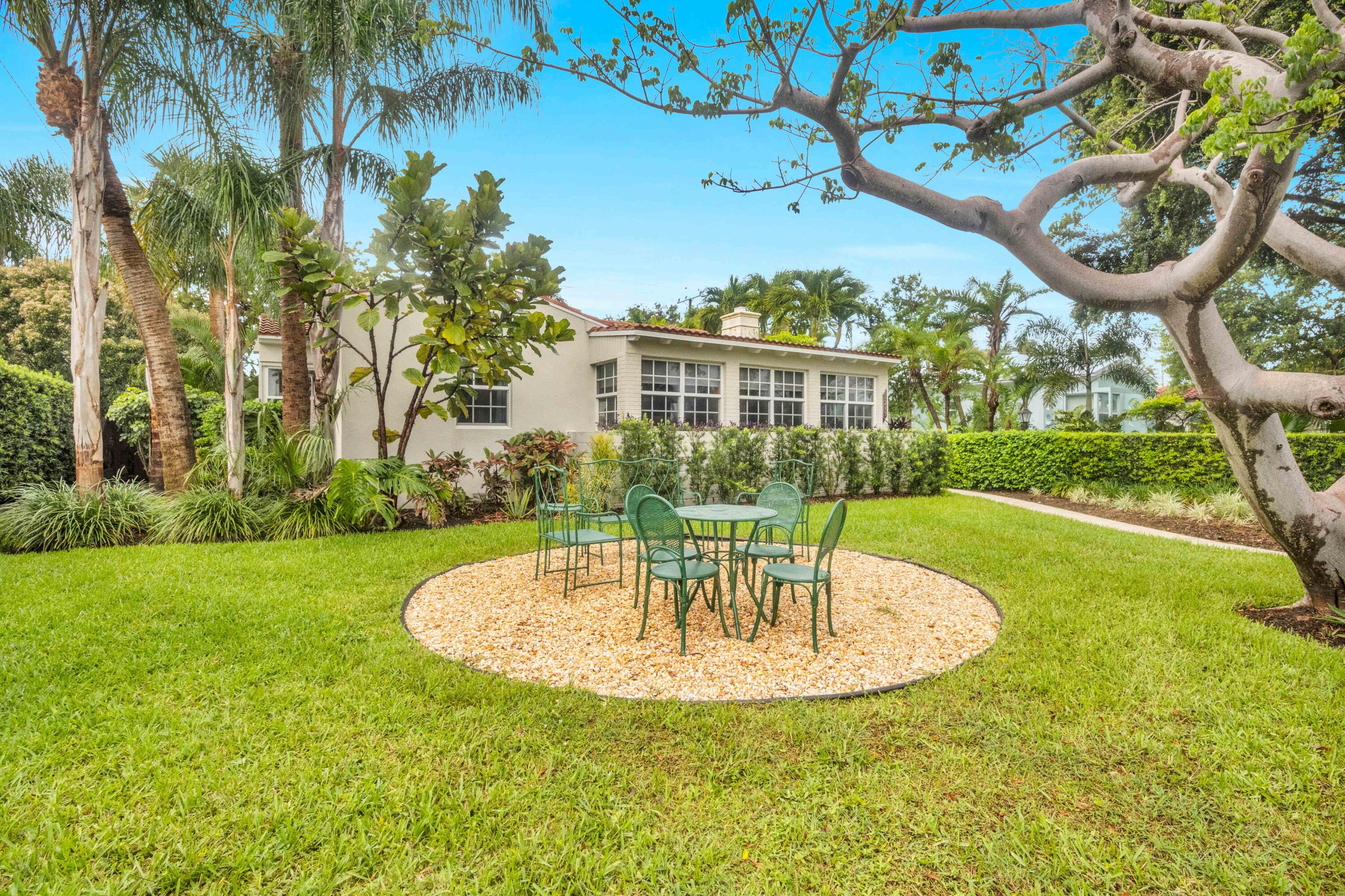 LAKE WORTH TOWN OF - Residential