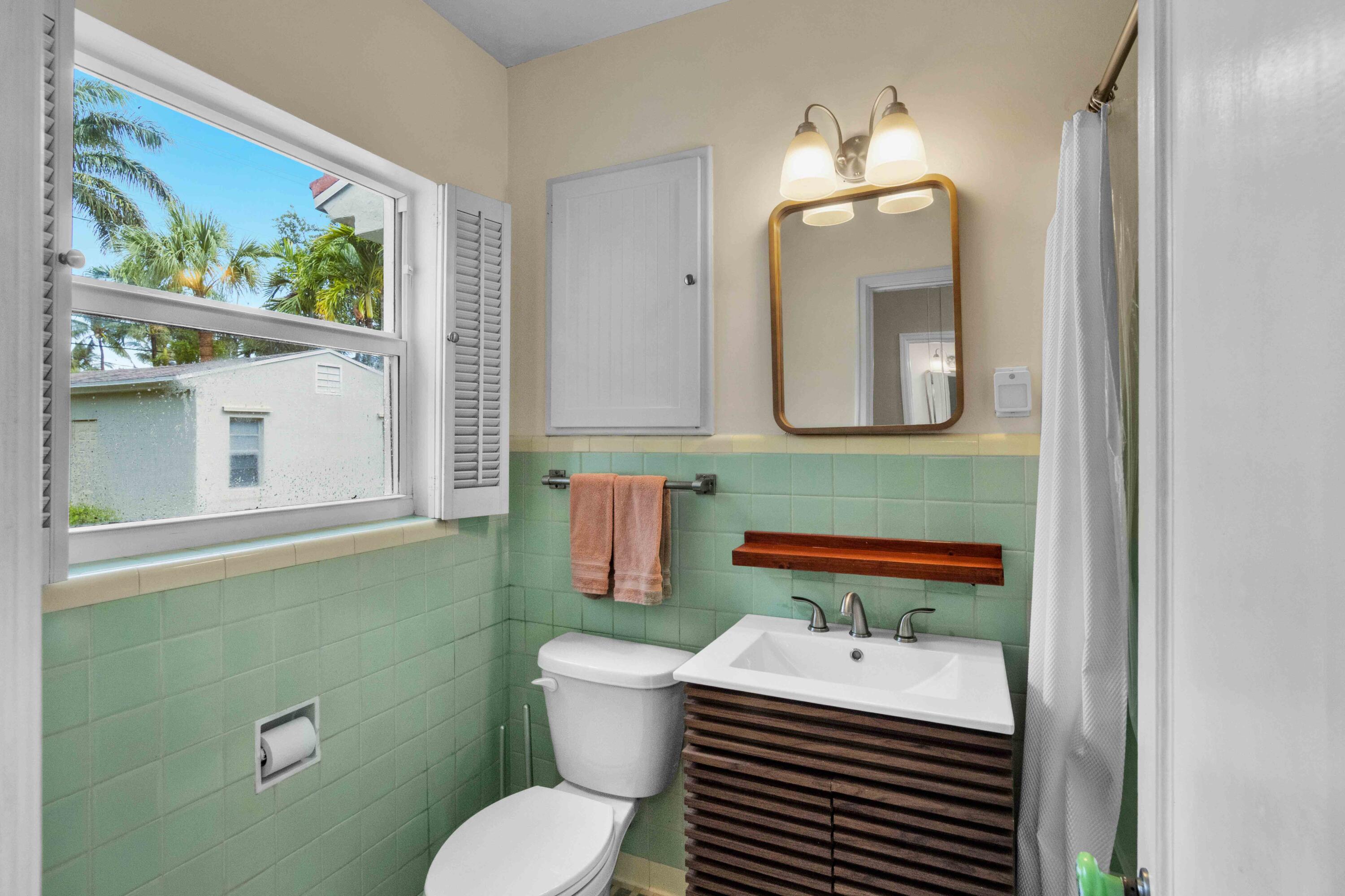LAKE WORTH TOWN OF - Residential