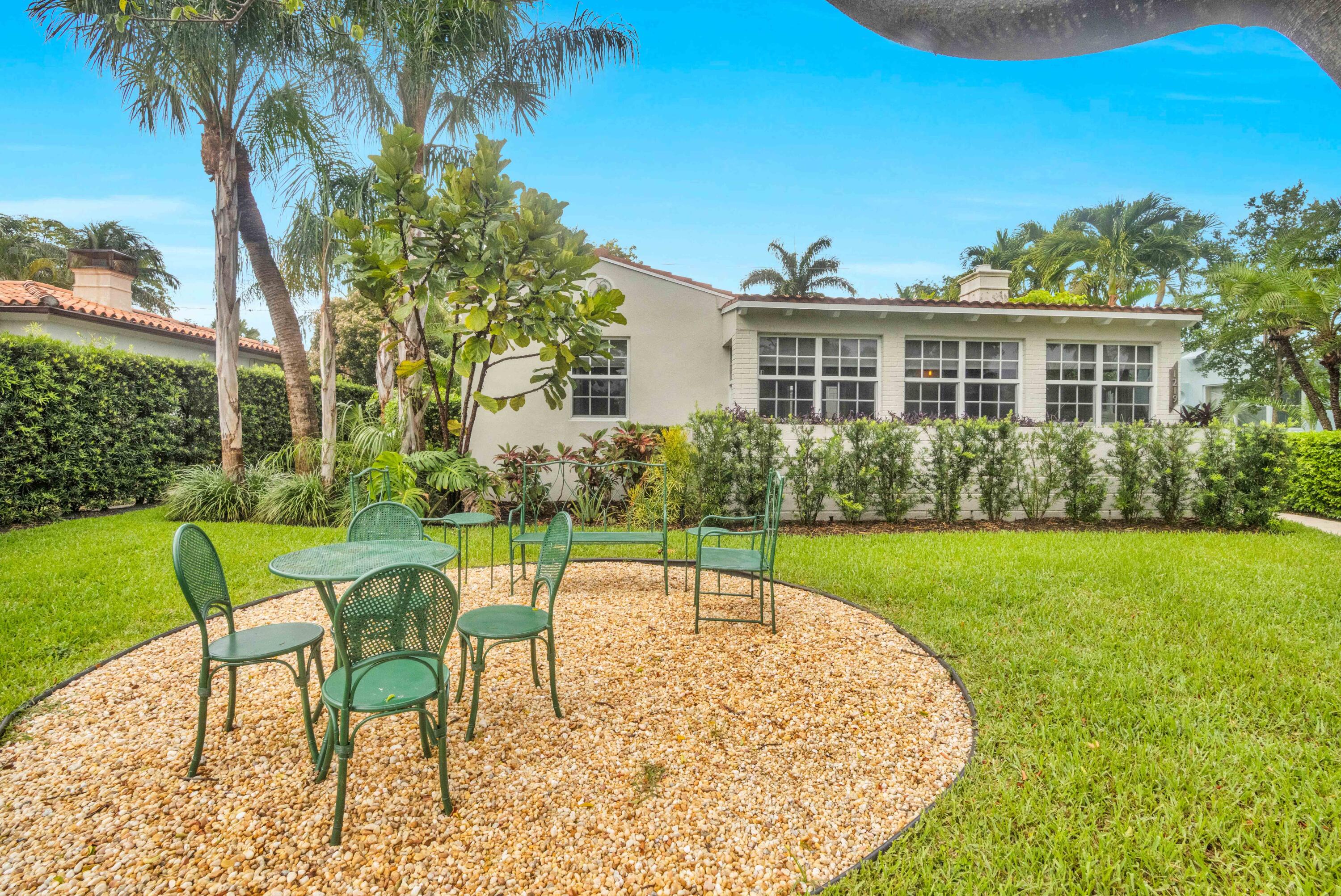 LAKE WORTH TOWN OF - Residential