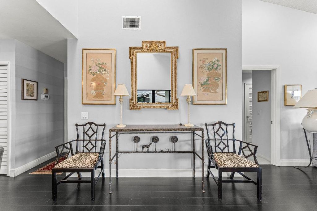 Photo of 15 Eastgate Drive #D, Boynton Beach, FL 33436 (MLS # R11154015)