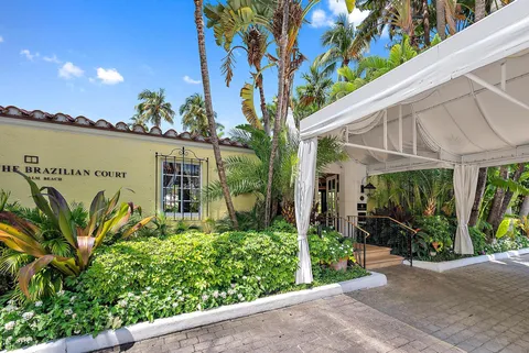 301 Australian Avenue Unit 305, Palm Beach, FL MLS: R11091096