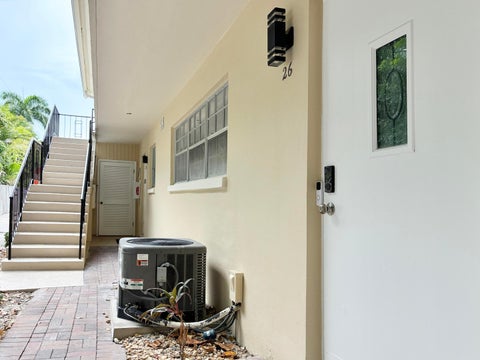 Tiny photo for 2204 NE 36th Street #26, Lighthouse Point, FL 33064 (MLS # B26068623)