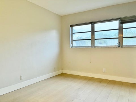 Tiny photo for 2204 NE 36th Street #26, Lighthouse Point, FL 33064 (MLS # B26068623)