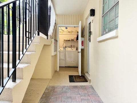 Tiny photo for 2204 NE 36th Street #26, Lighthouse Point, FL 33064 (MLS # B26068623)