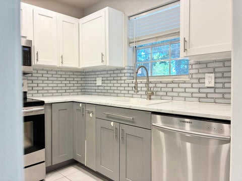 Tiny photo for 2204 NE 36th Street #26, Lighthouse Point, FL 33064 (MLS # B26068623)
