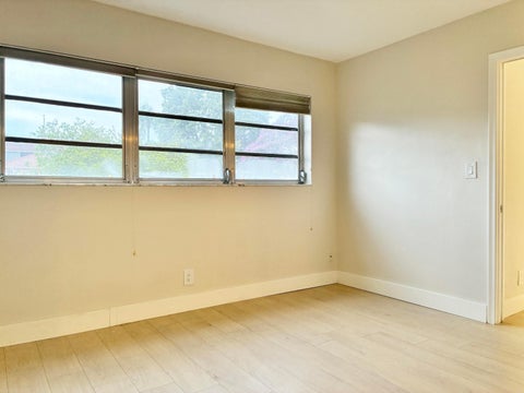 Tiny photo for 2204 NE 36th Street #26, Lighthouse Point, FL 33064 (MLS # B26068623)