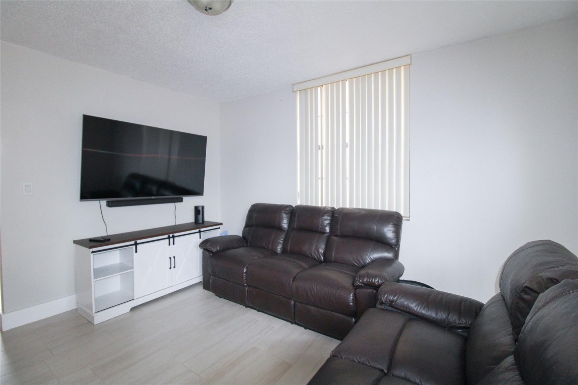 NEW PASEOS CASTELLANOS CO - Residential