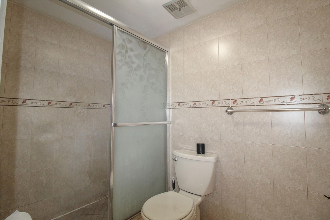 NEW PASEOS CASTELLANOS CO - Residential