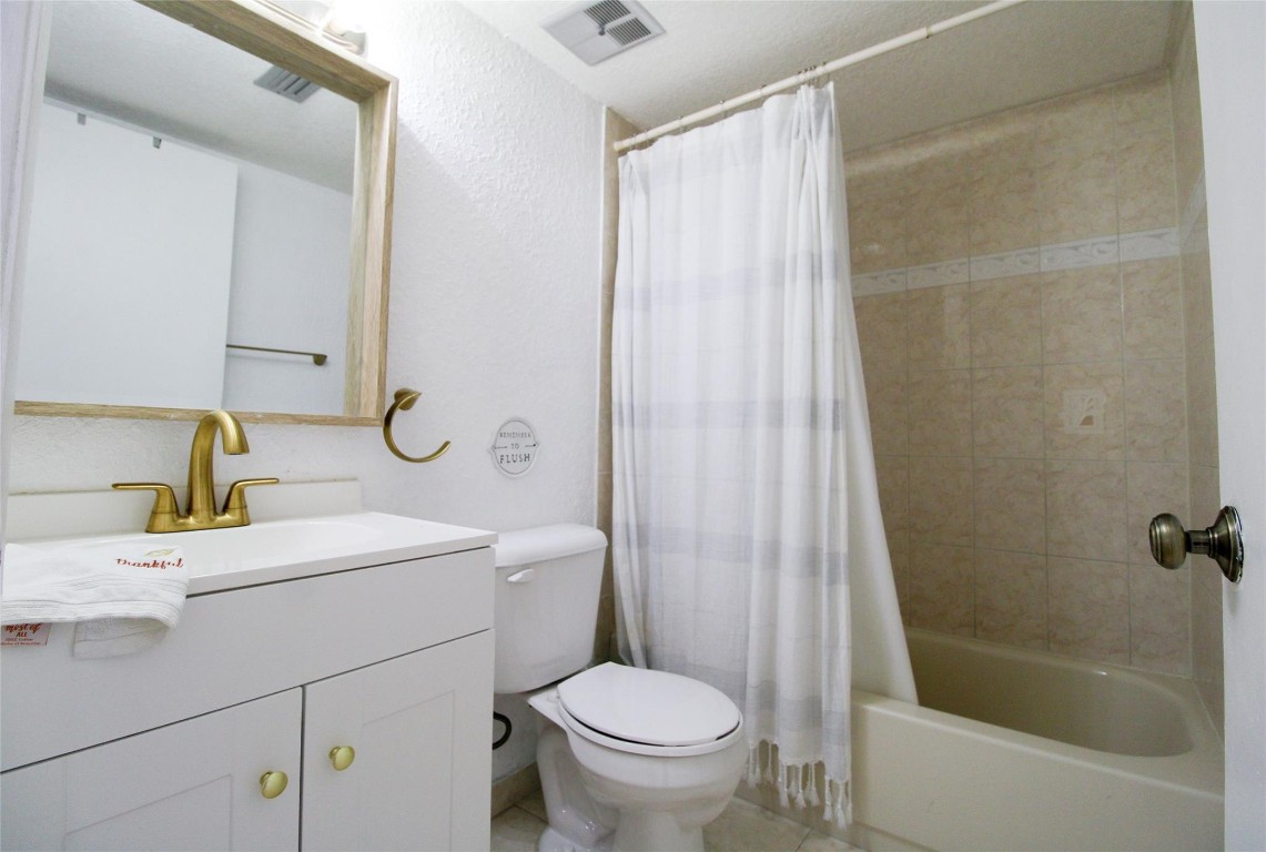 NEW PASEOS CASTELLANOS CO - Residential