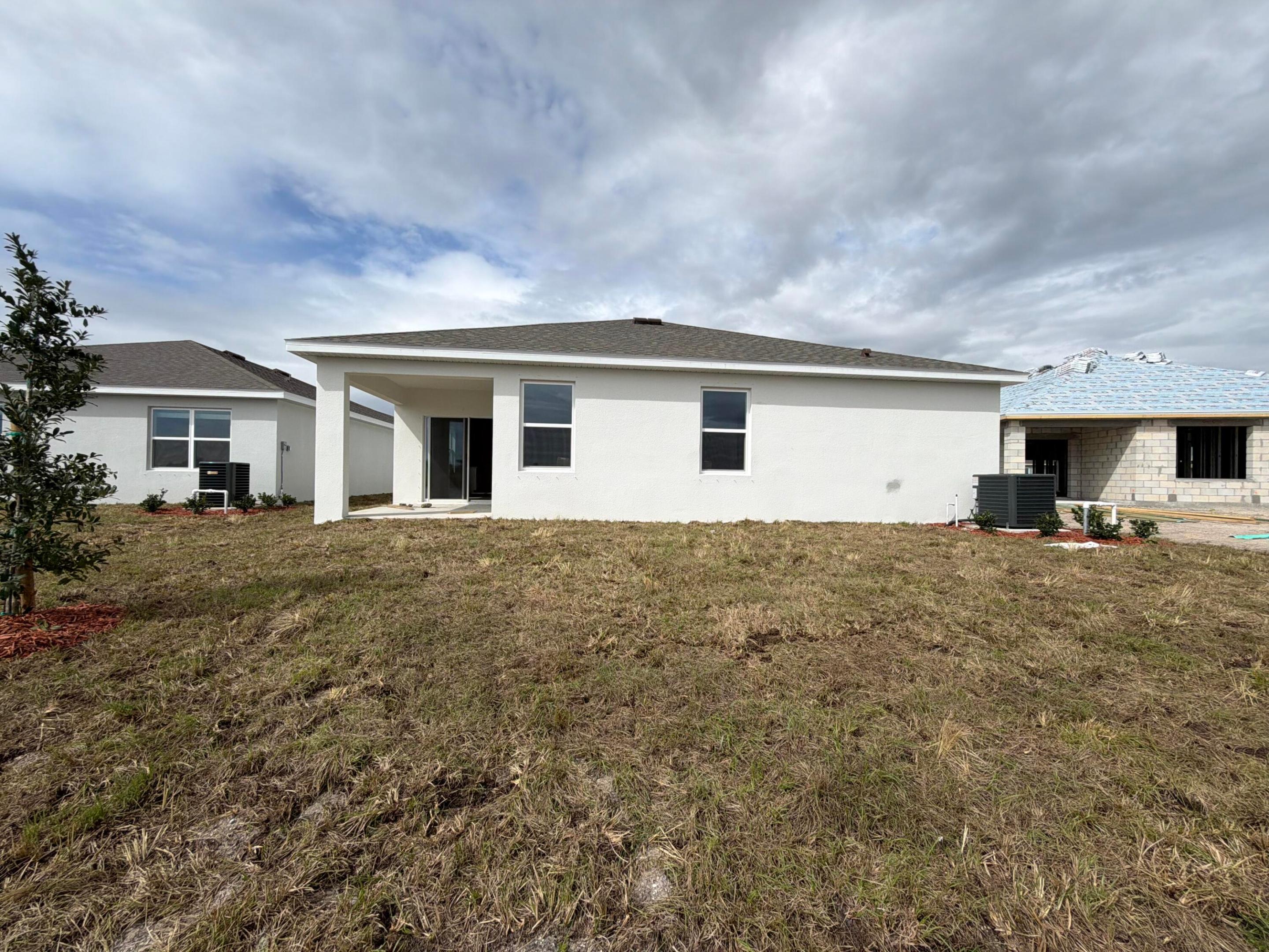 CYPRESS BAY WEST PHASE 1A - Residential Lease