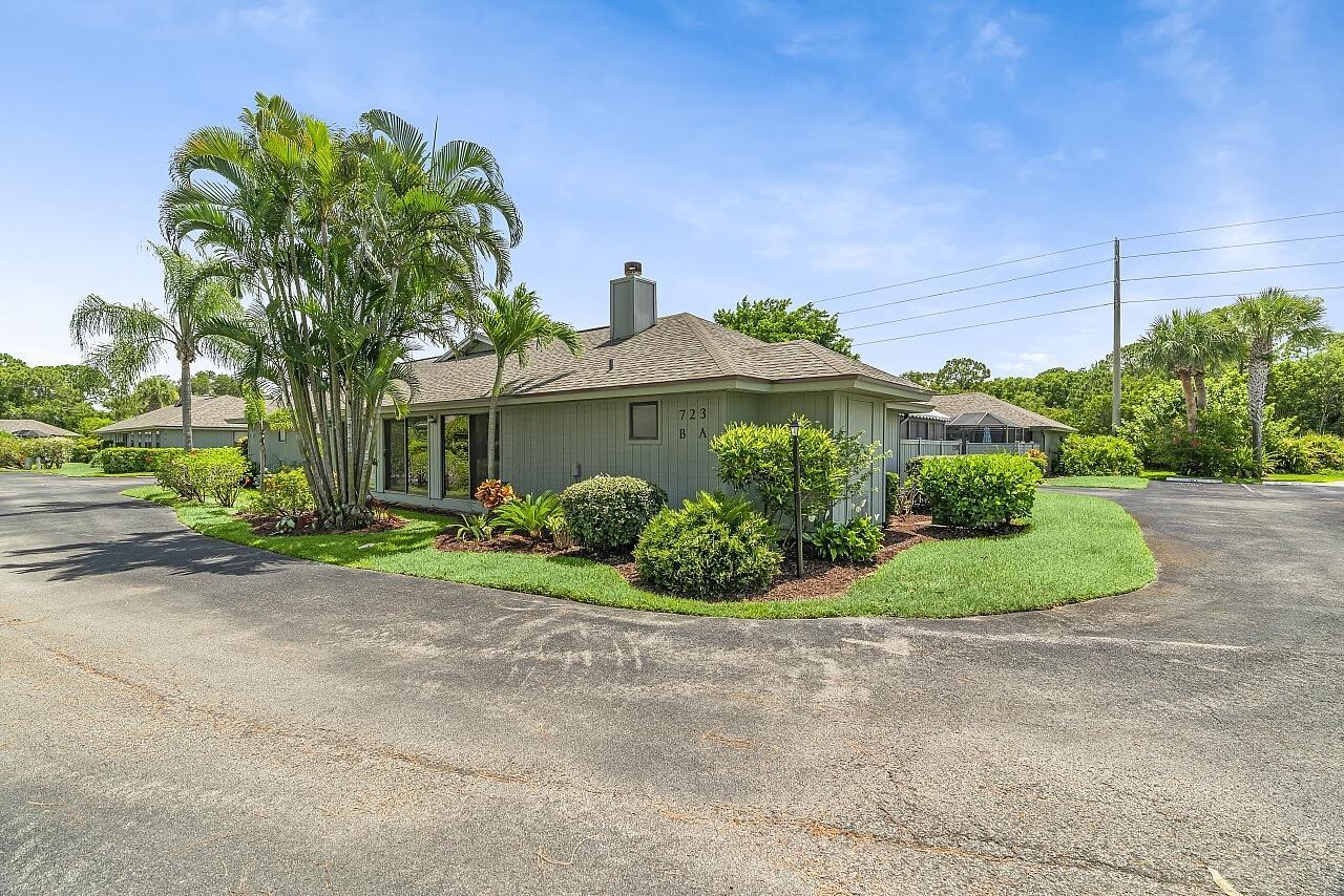 723 Timber Ridge Trail SW B, Vero Beach, FL, 32962/$235,000 2 723 Timber Ridge Trail SW B