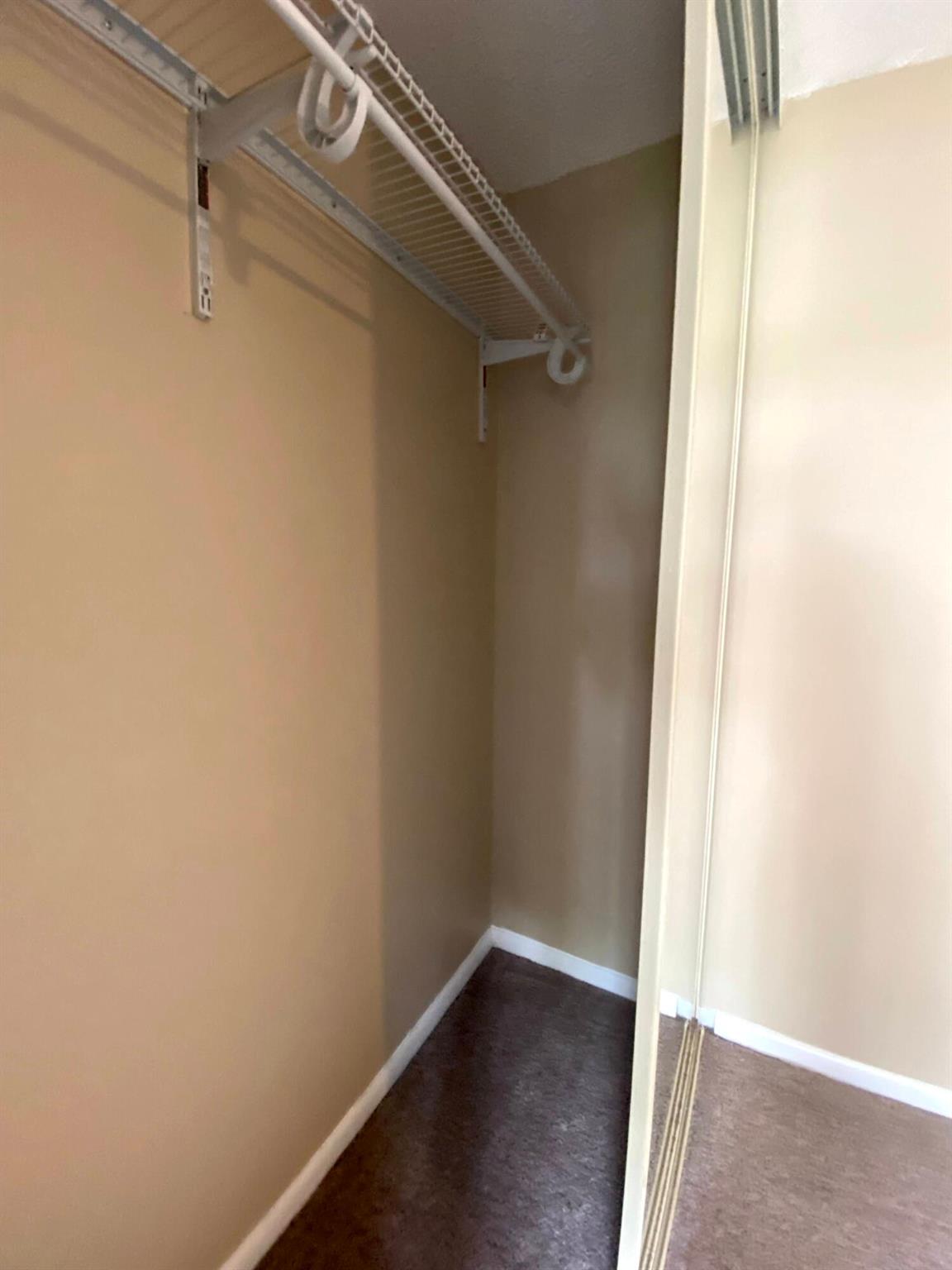 VILLAGE OF SANDALWOOD LAK - Residential Lease