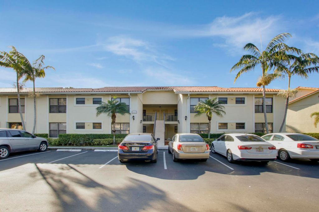Photo of 1524 Lake Crystal Drive #H, West Palm Beach, FL 33411 (MLS # B26027675)