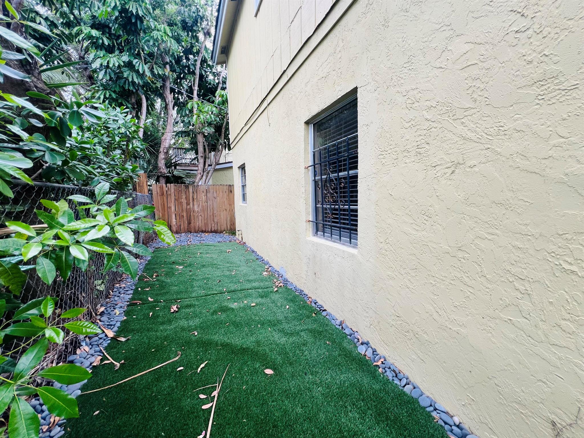 Southland Park - Residential Lease