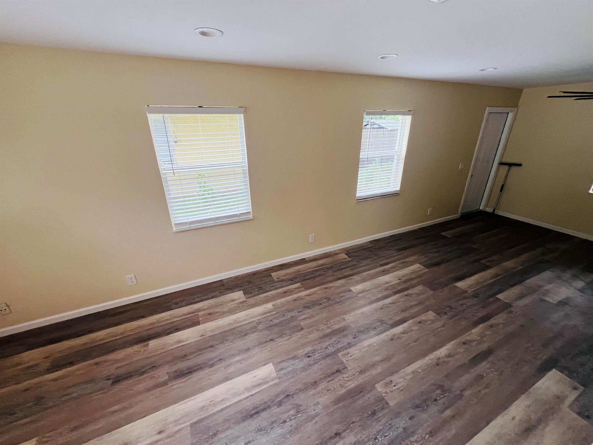 Southland Park - Residential Lease