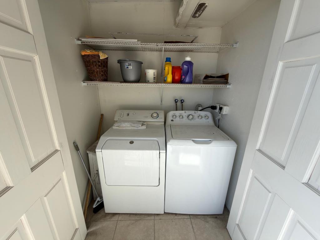 KINGS POINT MONACO CONDOS - Residential