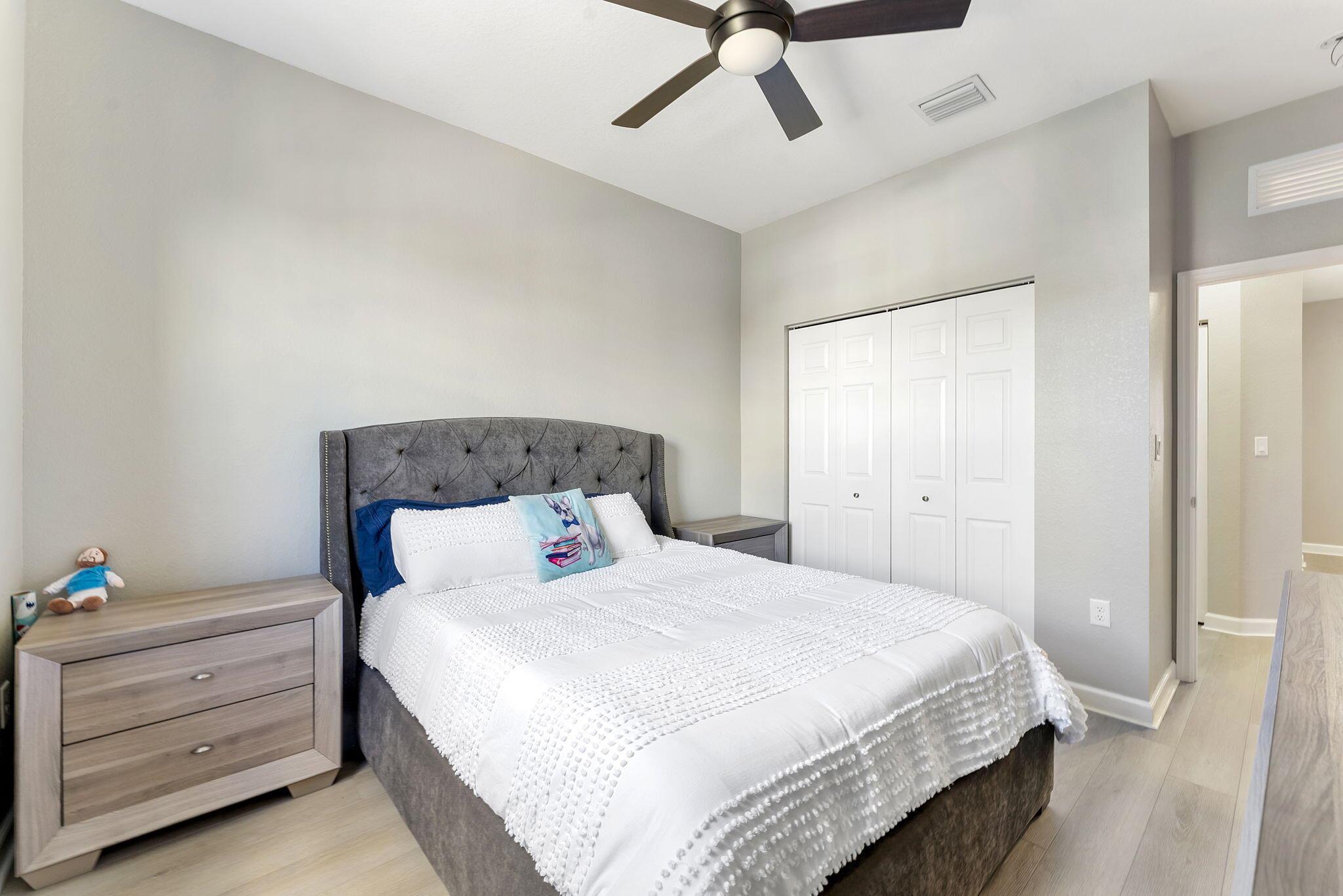 CELEBRATION POINTE - Residential