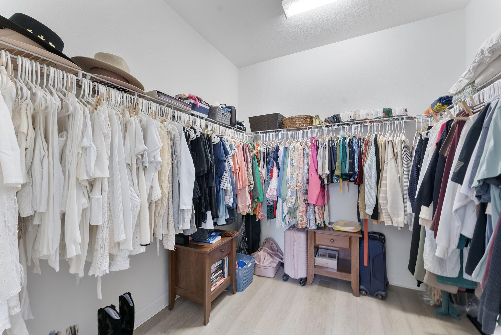 CELEBRATION POINTE - Residential