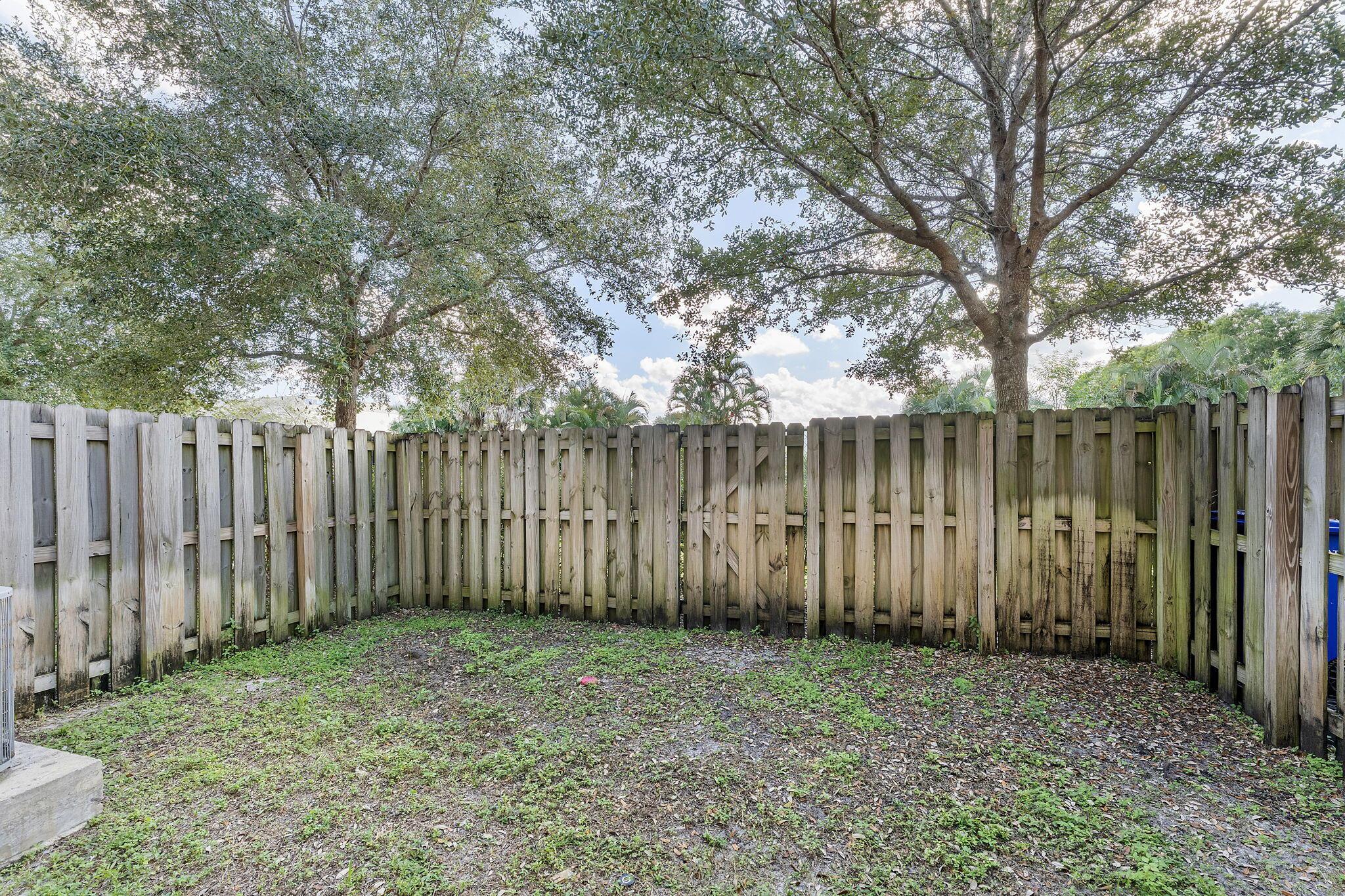 CELEBRATION POINTE - Residential