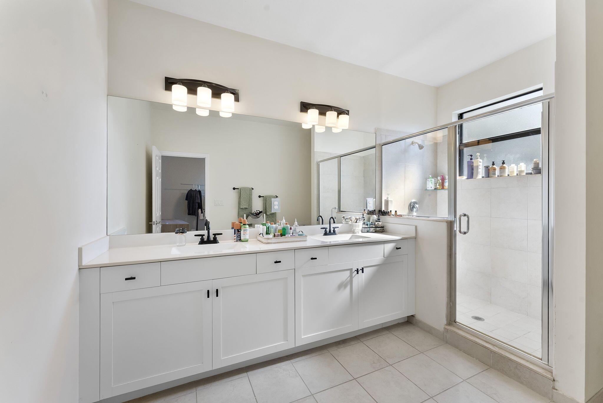 CELEBRATION POINTE - Residential