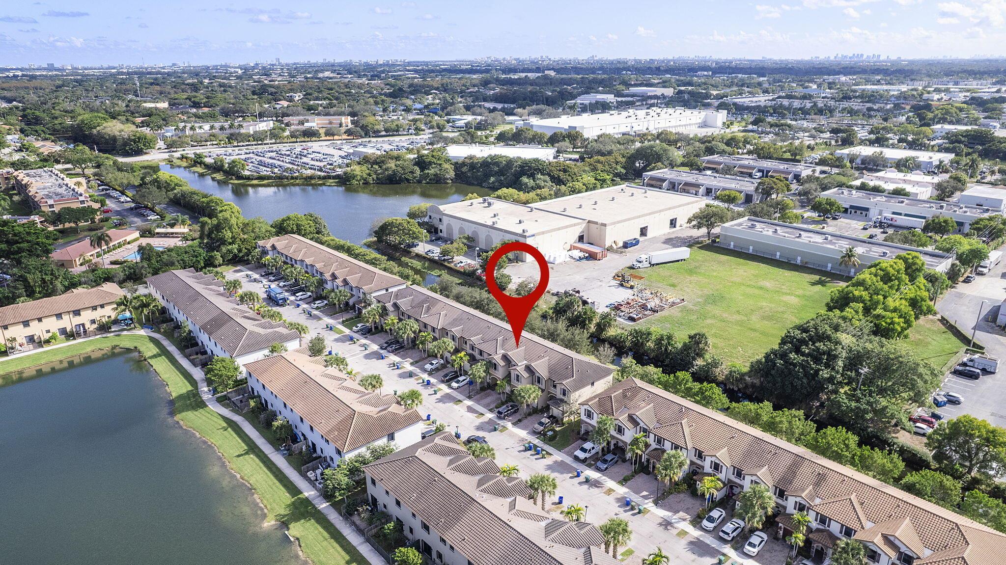 CELEBRATION POINTE - Residential