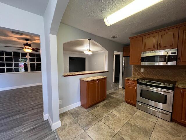 2800 SW 4th Court