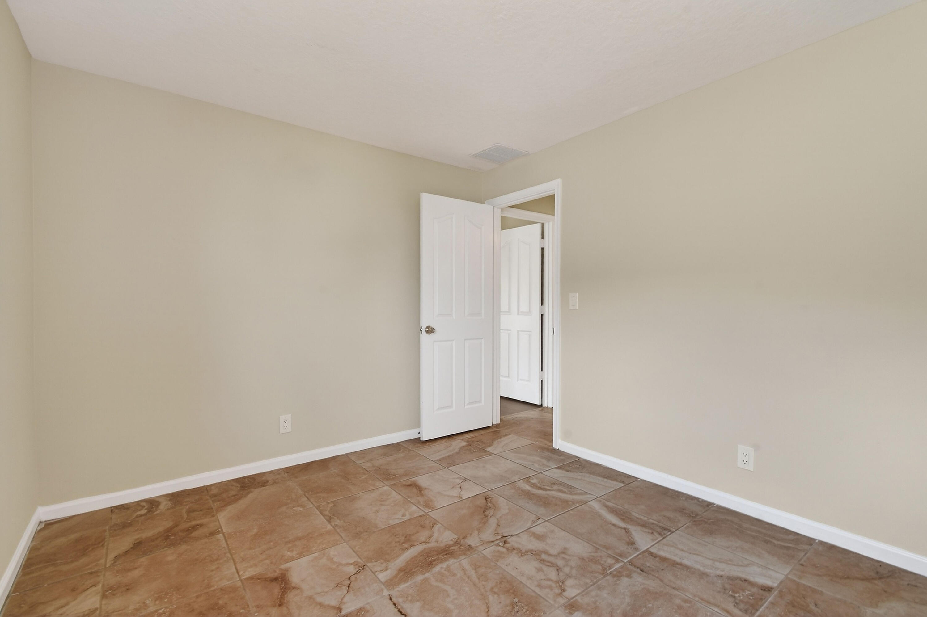 PORT ST LUCIE SEC 14 - Residential
