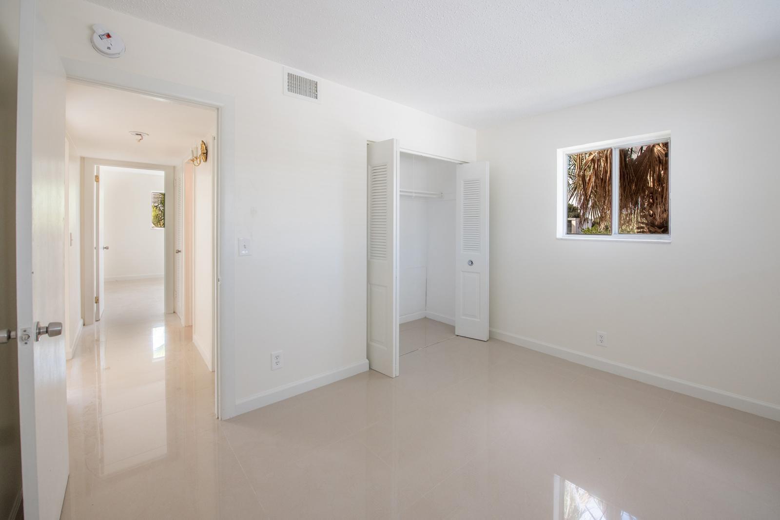 APARTMENTS AT TIMBERLAKE CONDO - Residential