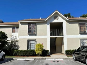 714 Gardens Drive 103 Pompano Beach FL 33069