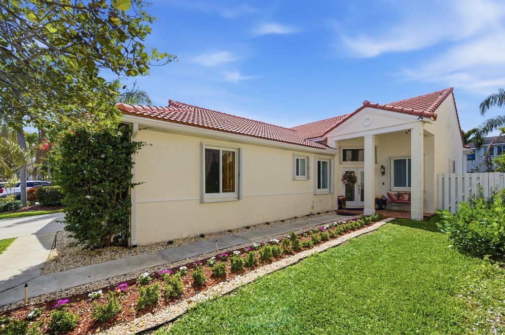 Photo of 1294 Camellia Cir, Weston, FL 33326 (MLS # B26000551)