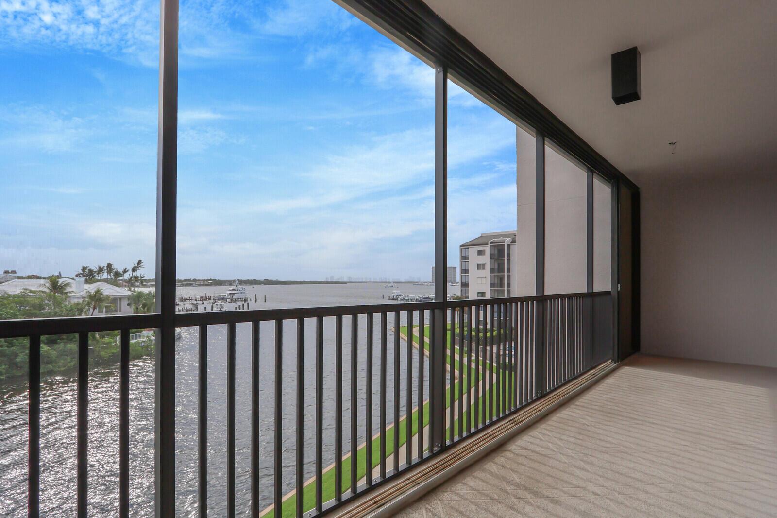 MARINA AT TWELVE OAKS CON - Residential
