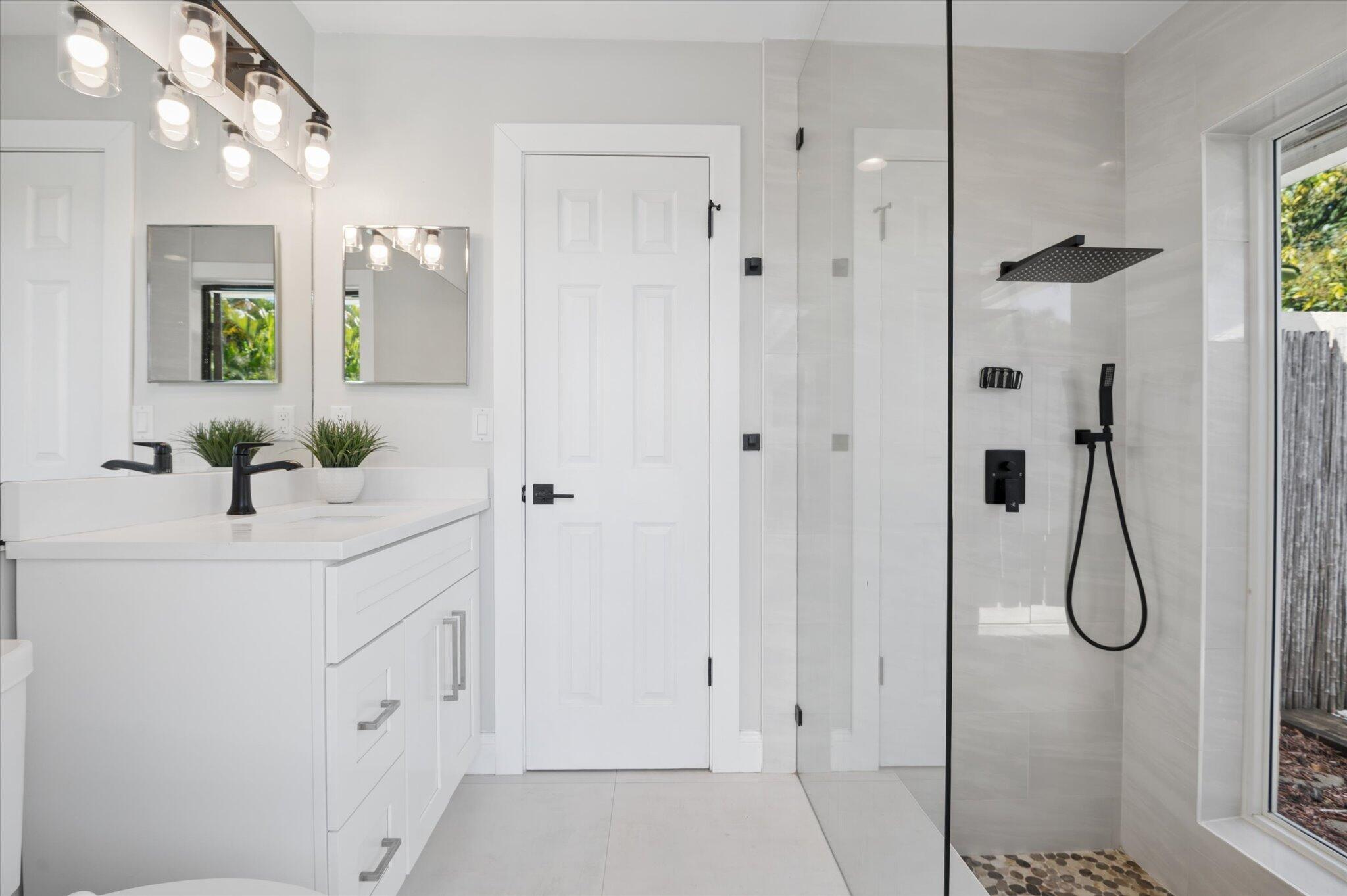 JACARANDA LAKES SECTION SEVEN - Residential