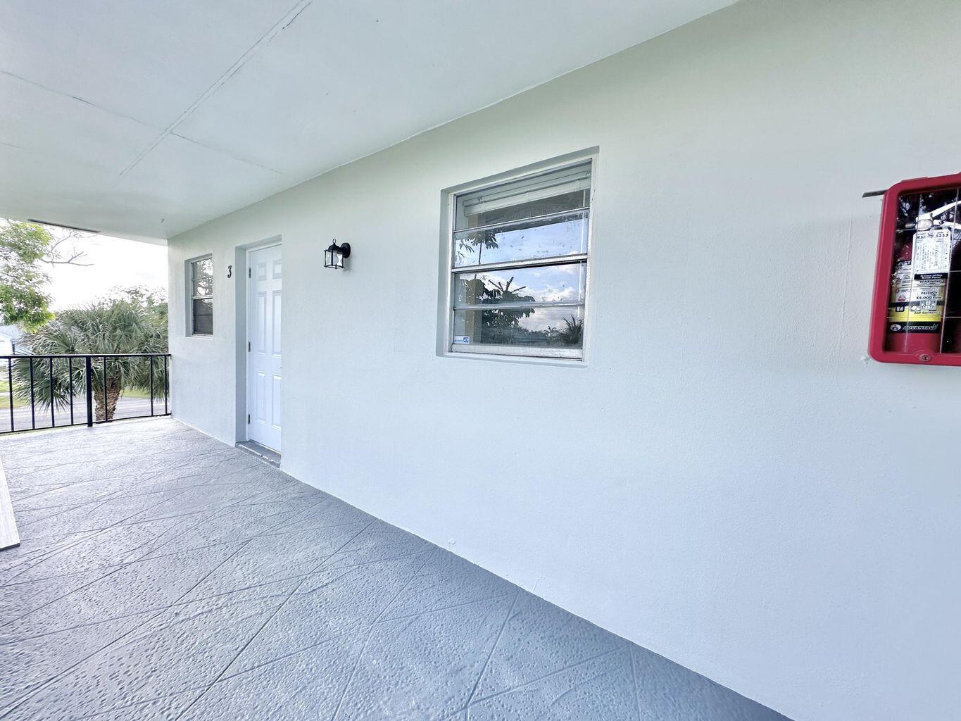 906 Foresteria Drive 3