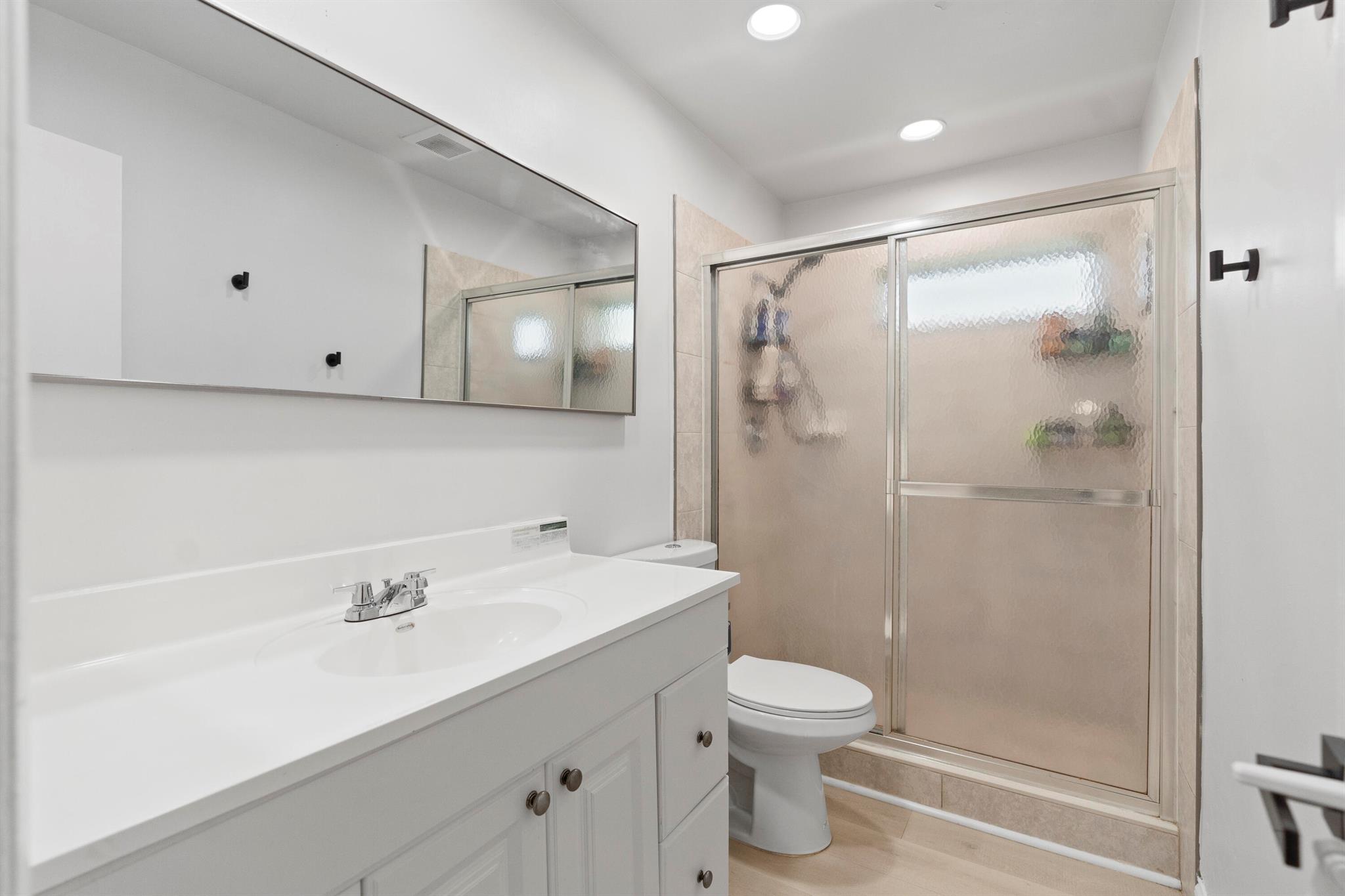 COUNTRY SQUIRE TOWNHOMES - Residential