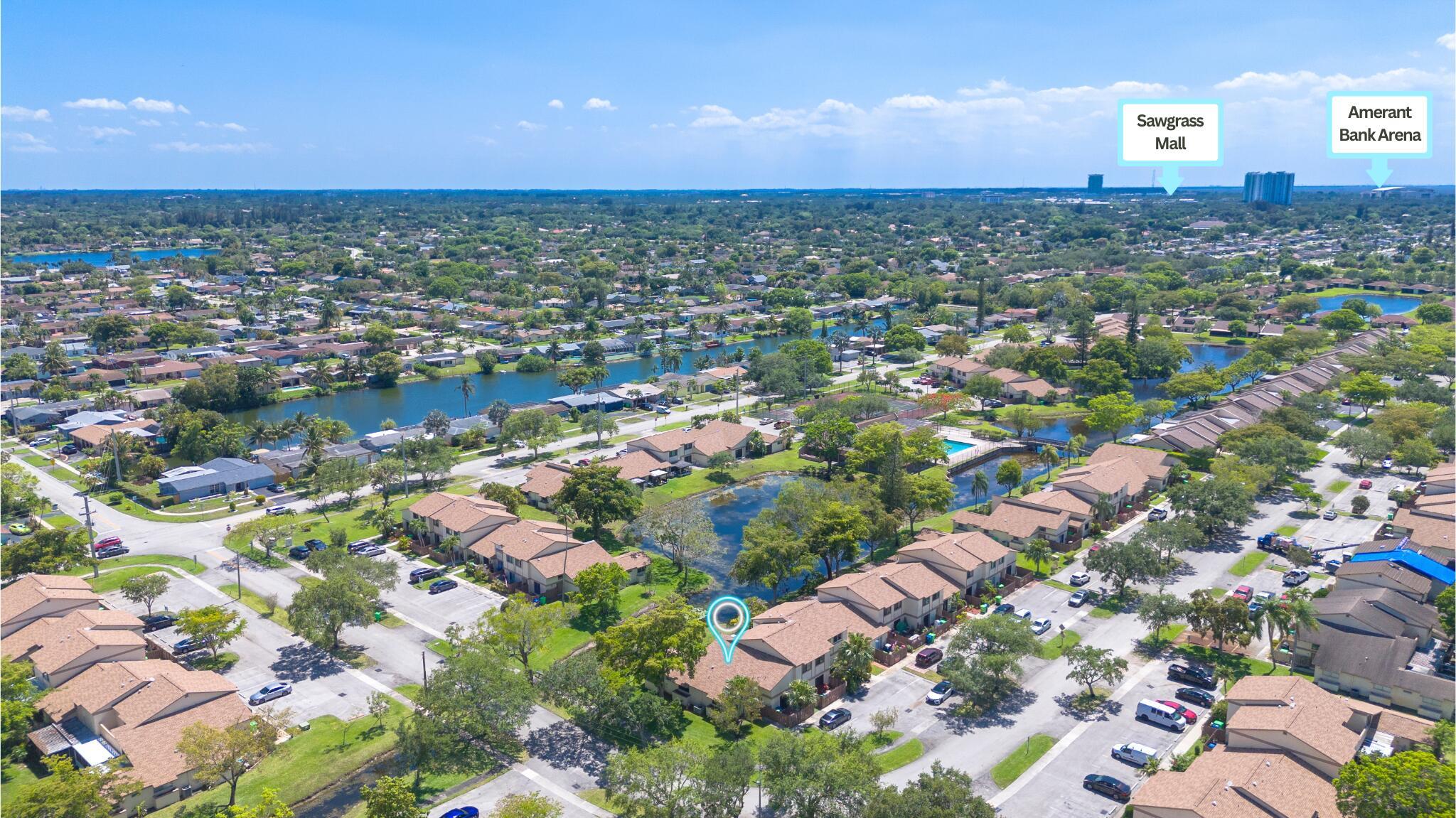 COUNTRY SQUIRE TOWNHOMES - Residential