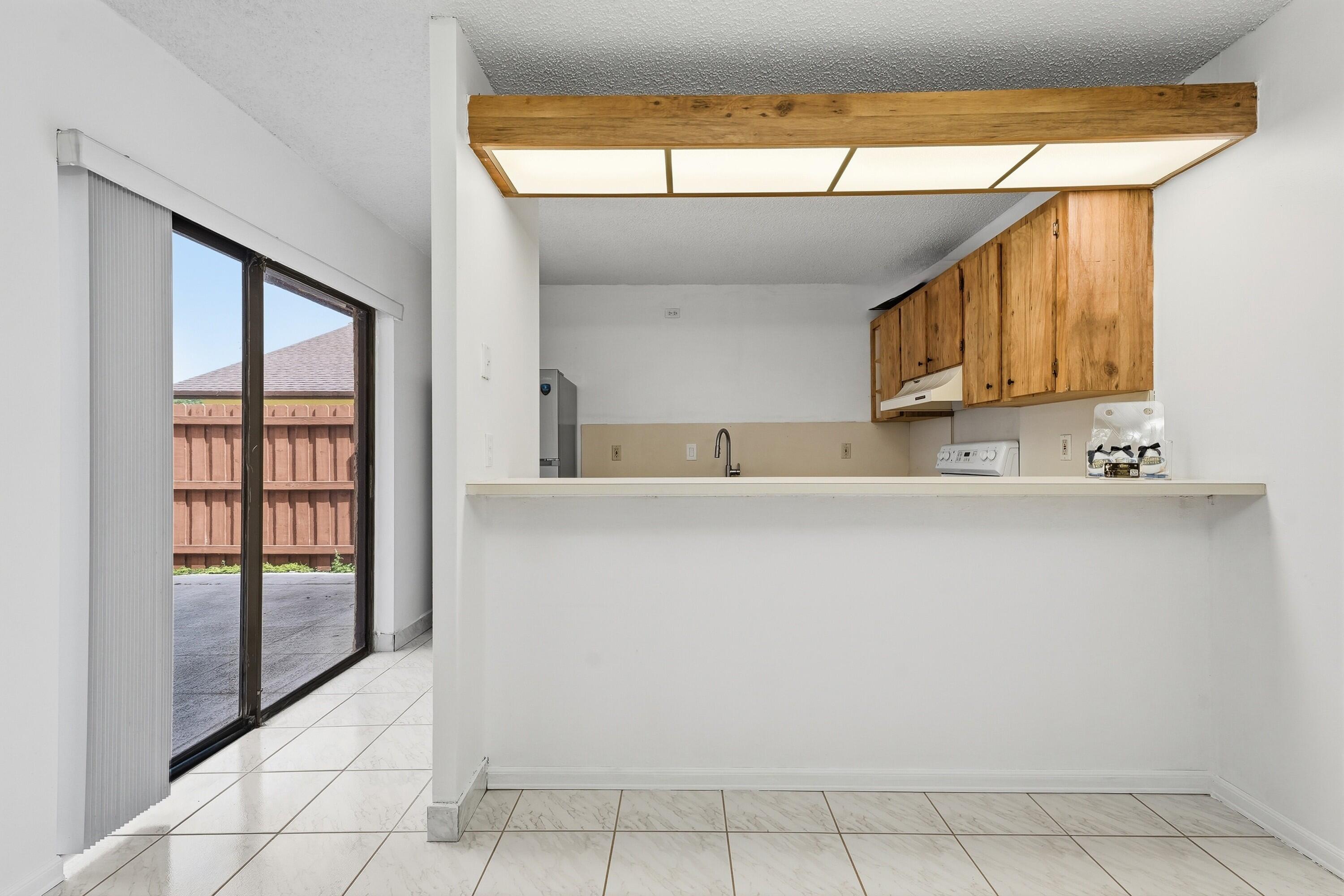 SPRINGDALE HOMES - Residential