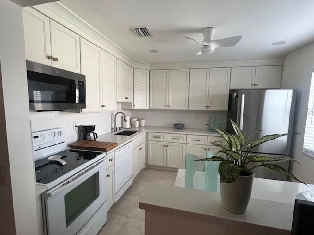 Photo of 27 Capri #A, Delray Beach, FL 33484 (MLS # R11151972)