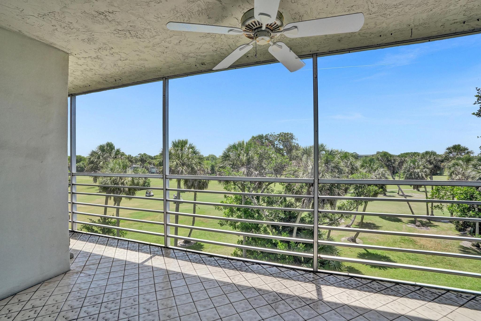 806 Cypress Grove Ln 412, Pompano Beach, FL, 33069/$295,000 3 806 Cypress Grove Ln 412