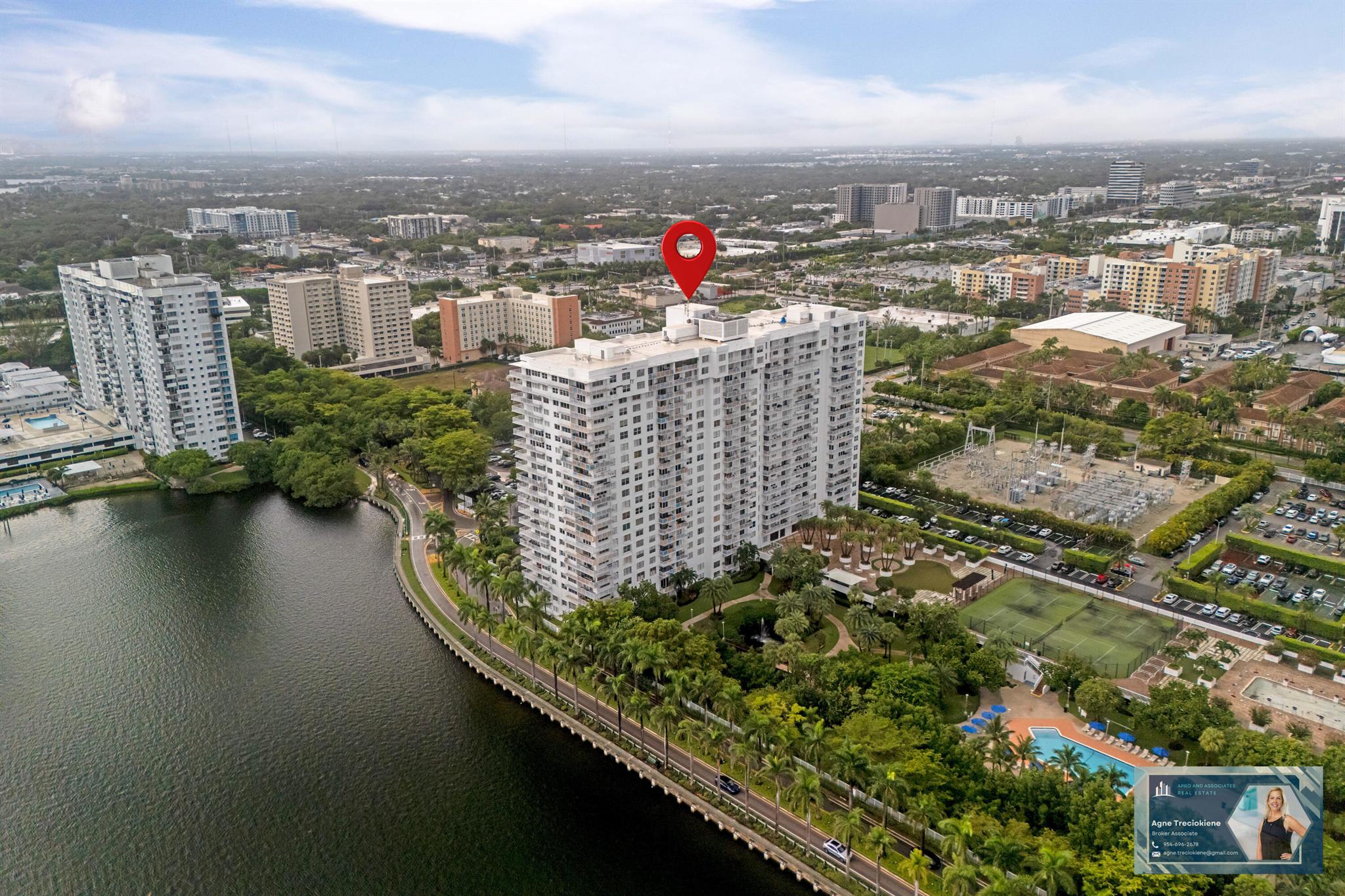 ADMIRALS PORT CONDO WEST - Residential