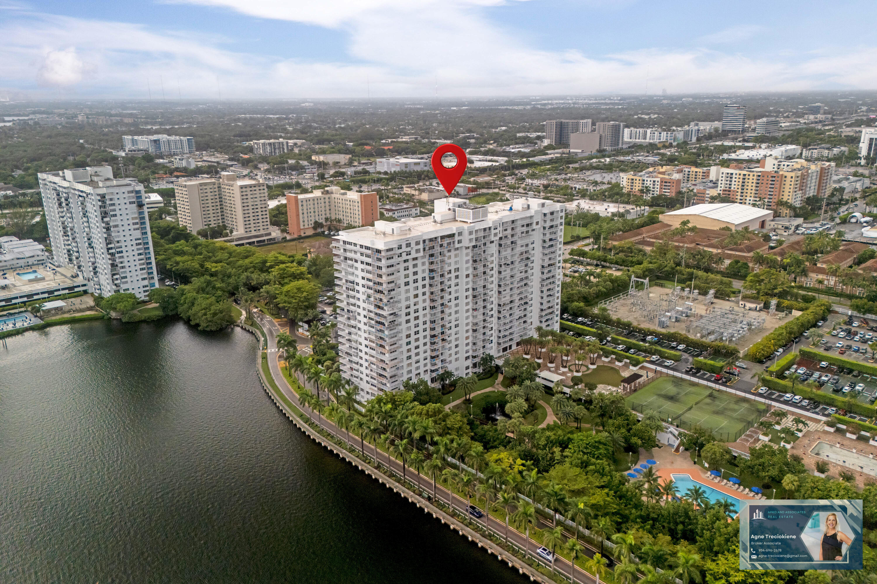 ADMIRALS PORT CONDO WEST - Residential