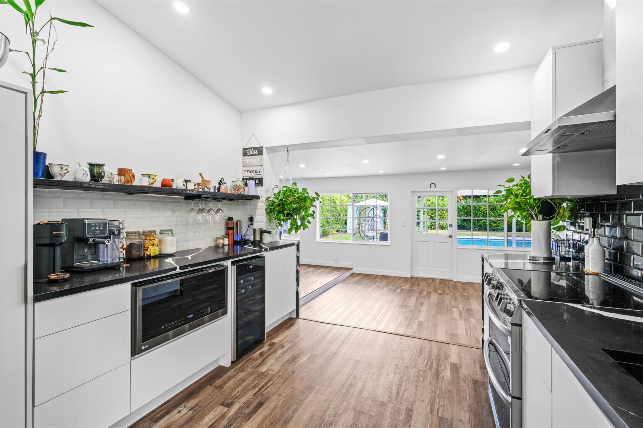 OVERBROOK SHORES - Residential