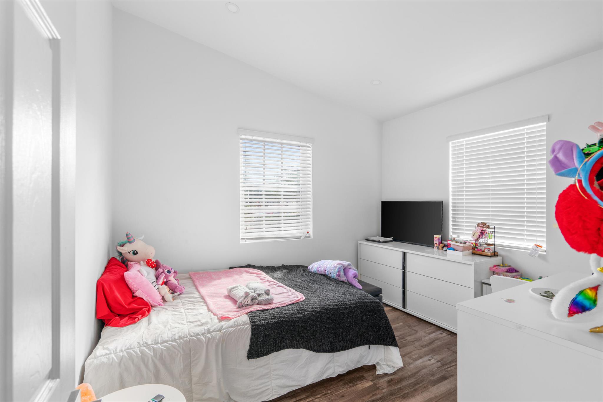 OVERBROOK SHORES - Residential