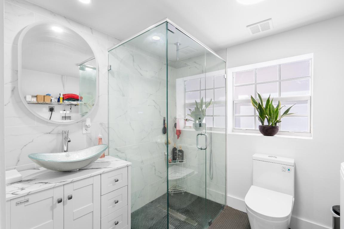 OVERBROOK SHORES - Residential