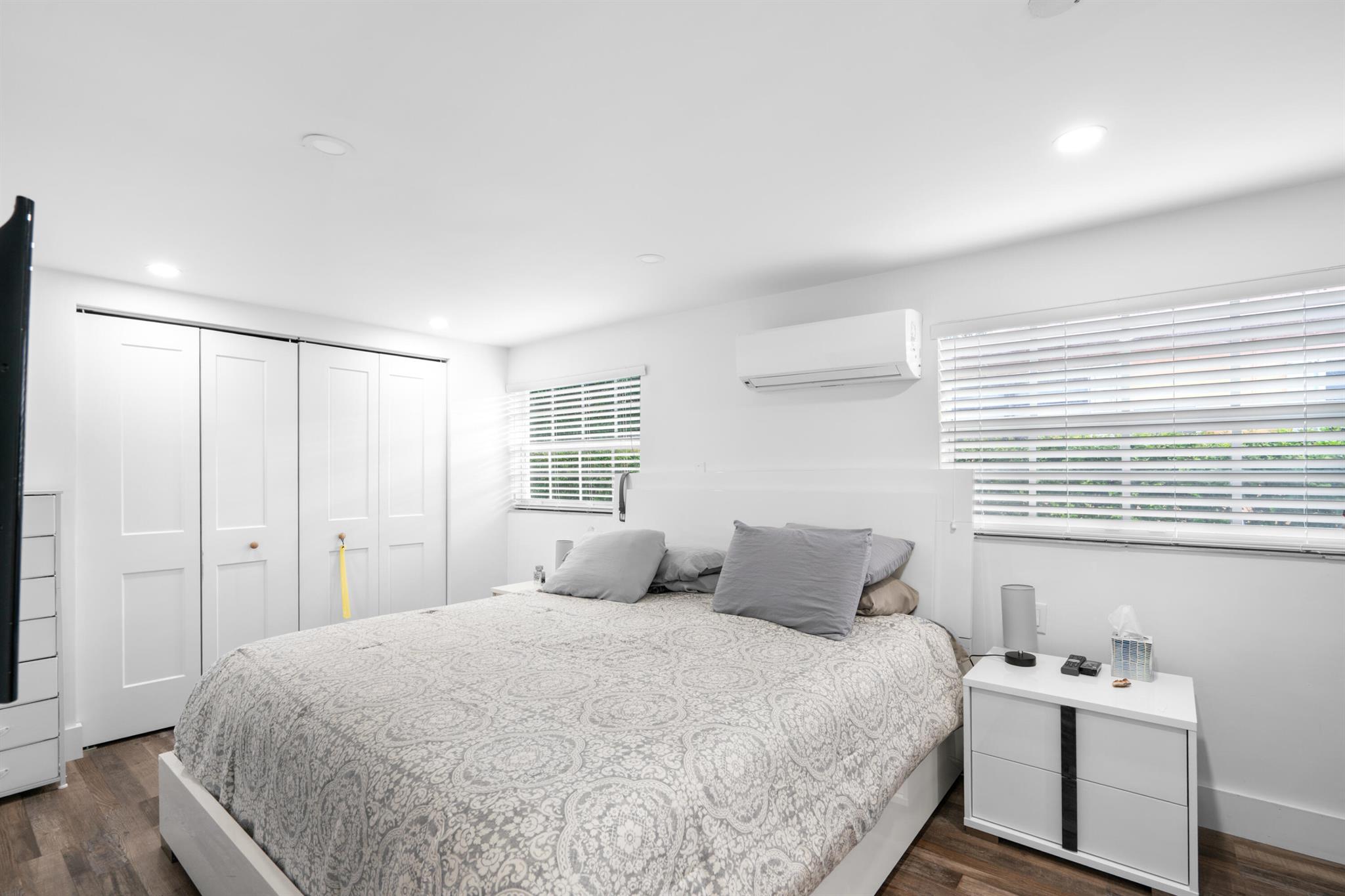 OVERBROOK SHORES - Residential